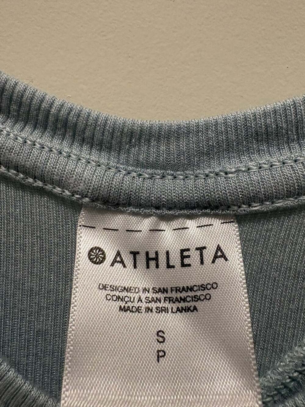 Athleta Ribbed Racerback High-Low Hem Tank Top - Picture 3 of 4